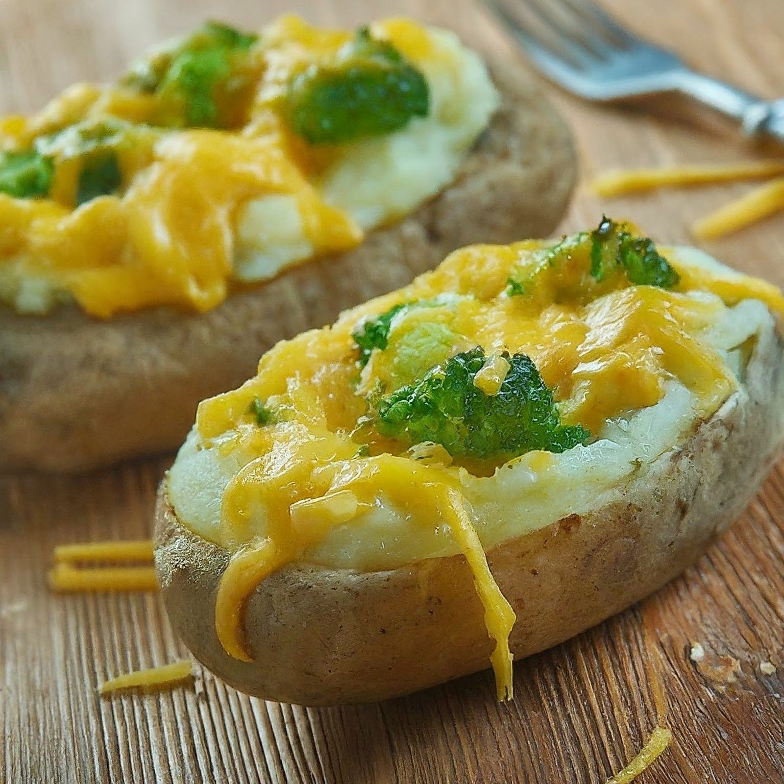 Broccoli and Cheddar Twice-Baked Potatoes Recipe